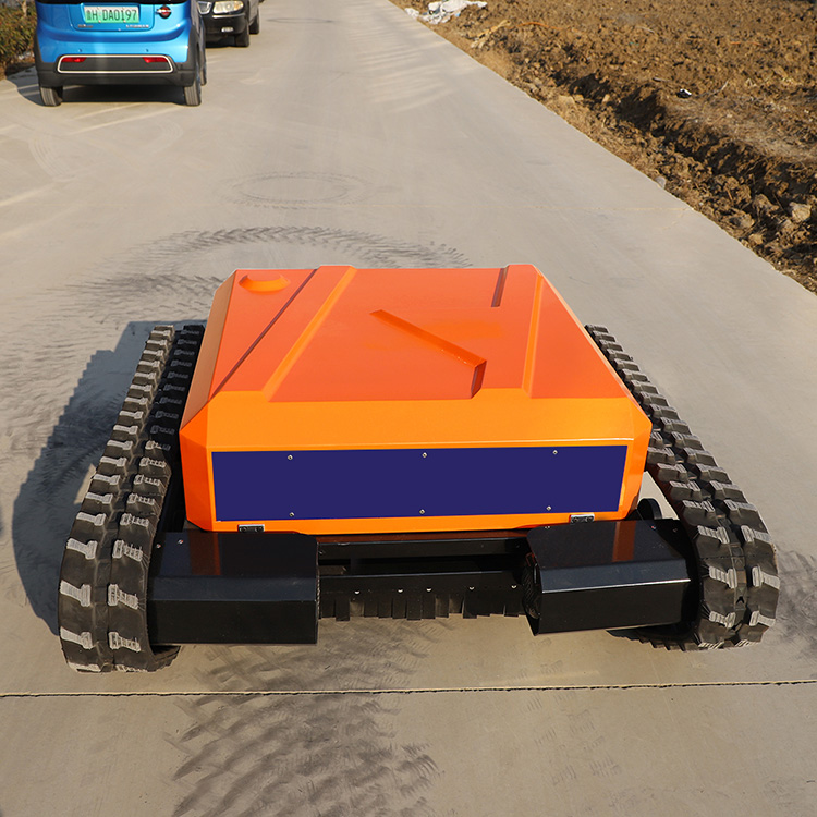 Macchina tagliaerba per prato