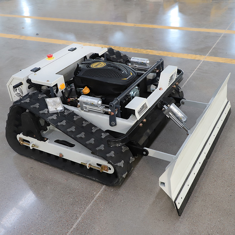 Piccoli tosaerba a raggio di sterzata zero