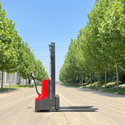 Impilatori da magazzino