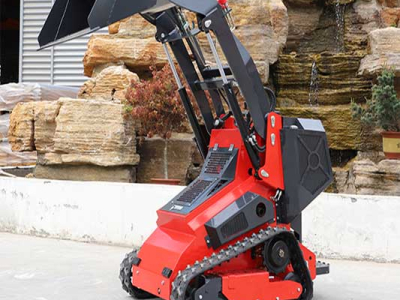 Masenter lancia la minipala compatta cingolata YF480 per lavori in spazi ristretti