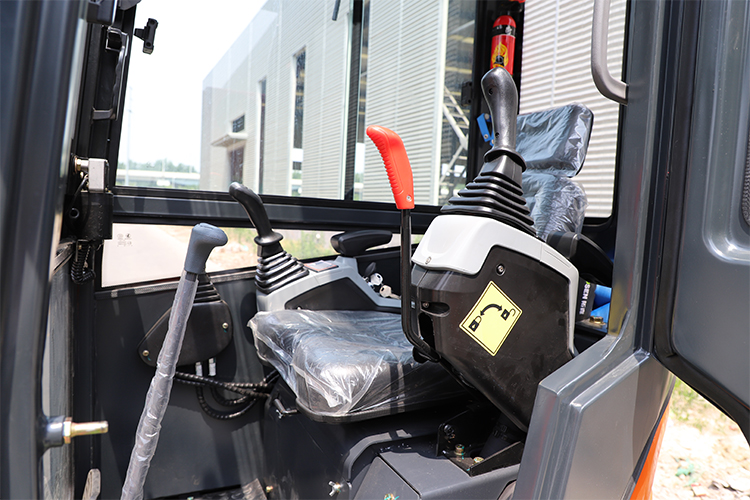 Escavatore da 3 tonnellate