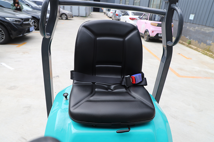 Escavatore da 0,8 tonnellate