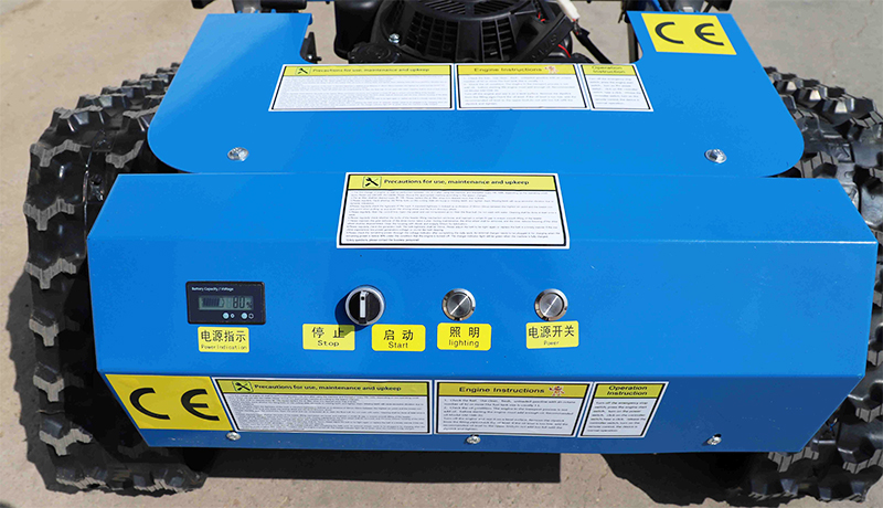 Tosaerba semovente.jpg