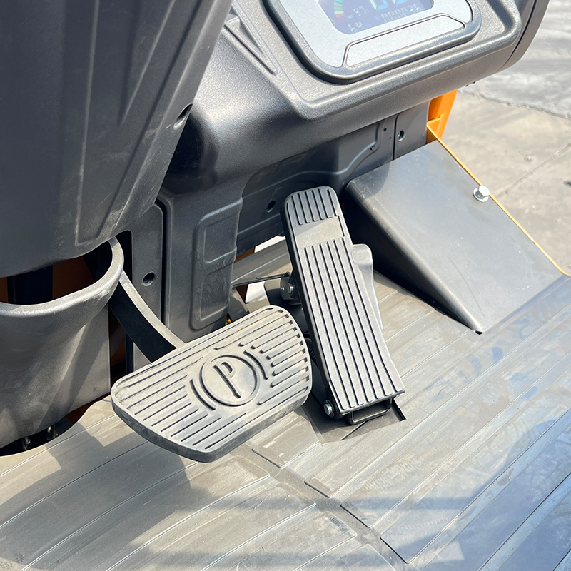 Carrelli elevatori elettrici a lungo raggio