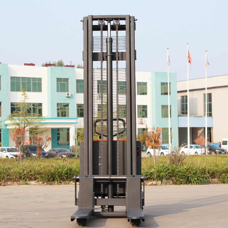 Impilatori elettrici Impilatori elettrici